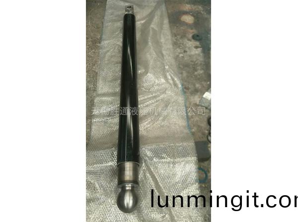 弔車支骽(tui)油缸(gang)